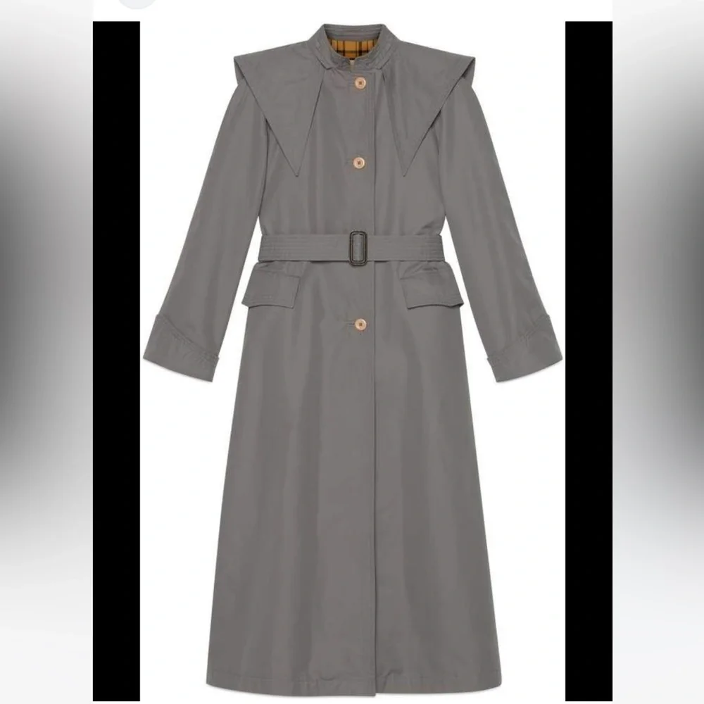 Gucci Gabardine coat with cape Brand new with retail store tag - Picture 2 of 6